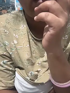 Snapshot of Real_Roma chatting on March 28, 2026, 2:16 pm Real Roma online show from March 28, 2026, 2:16 pm