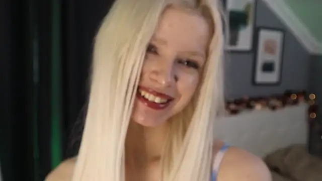Snapshot of Naomi_Demio chatting on May 29, 2026, 3:10 pm Naomi Demio online show from May 29, 2026, 3:10 pm