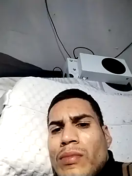 Snapshot of Caliente777666 chatting on March 3, 2026, 3:07 pm Caliente777666 online show from March 3, 2026, 3:07 pm