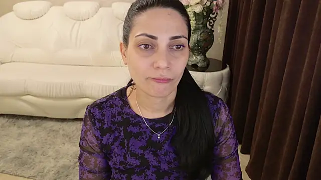 Snapshot of LovelyBeatrice chatting on June 3, 2026, 10:51 am LovelyBeatrice online show from June 3, 2026, 10:51 am
