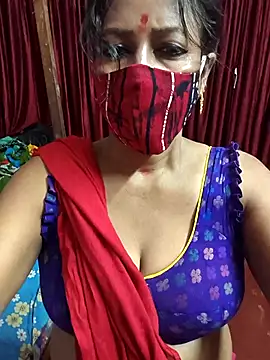 Snapshot of Little-Roshni chatting on July 16, 2026, 6:03 pm Little-Roshni online show from July 16, 2026, 6:03 pm