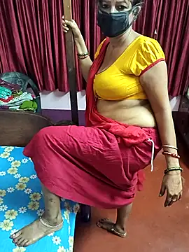 Snapshot of Little-Roshni chatting on July 17, 2026, 6:02 pm Little-Roshni online show from July 17, 2026, 6:02 pm