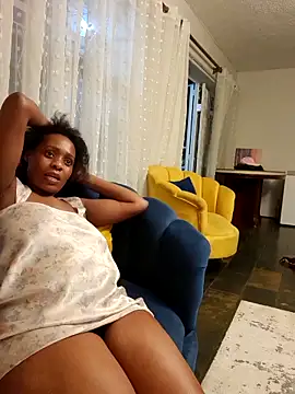 Barbieee1301 online show from February 4, 2026, 7:20 pm