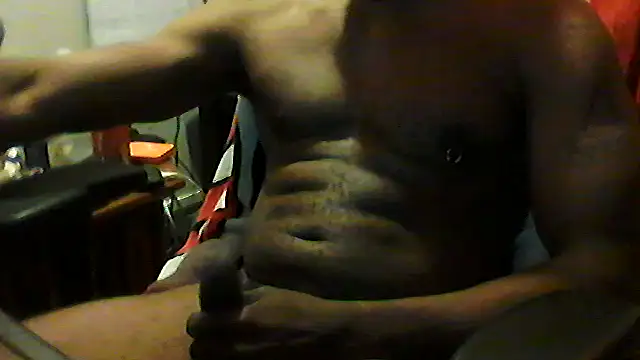 Snapshot of Jsledge87 chatting on May 19, 2026, 4:41 am Jsledge87 online show from May 19, 2026, 4:41 am