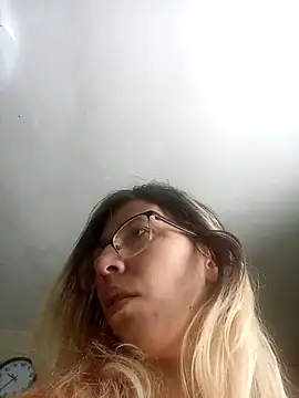 StaceyBlond online show from February 5, 2026, 7:35 am