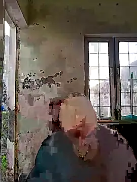 Cute-karisma1234 online show from March 13, 2026, 1:56 am