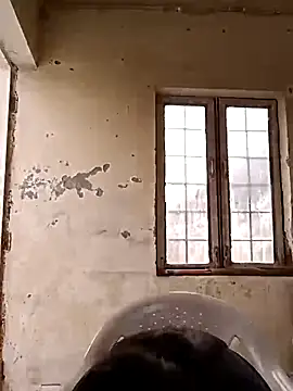 Cute-karisma1234 online show from March 19, 2026, 1:42 am