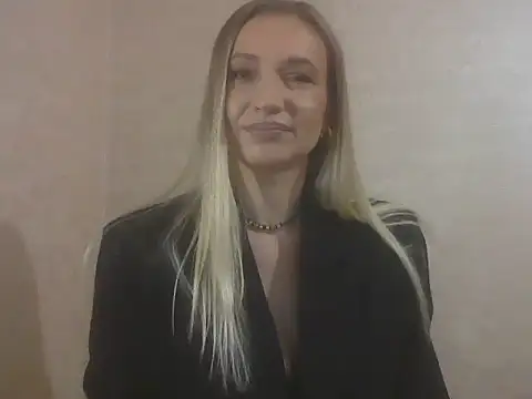 AureliaStar450 online show from March 26, 2026, 12:39 am