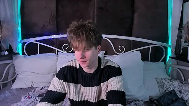 ScottPierce online show from February 4, 2026, 8:36 pm