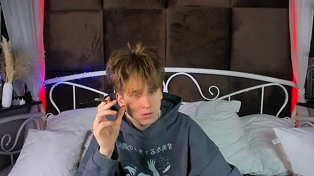 ScottPierce online show from February 5, 2026, 10:36 pm