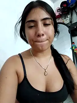 Ailen-cute online show from March 13, 2026, 10:05 pm