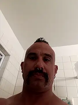 Snapshot of daddydonkey84 chatting on April 12, 2026, 9:03 am daddydonkey84 online show from April 12, 2026, 9:03 am