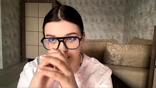  MaryLove  online show from March 24, 2026, 4:12 pm