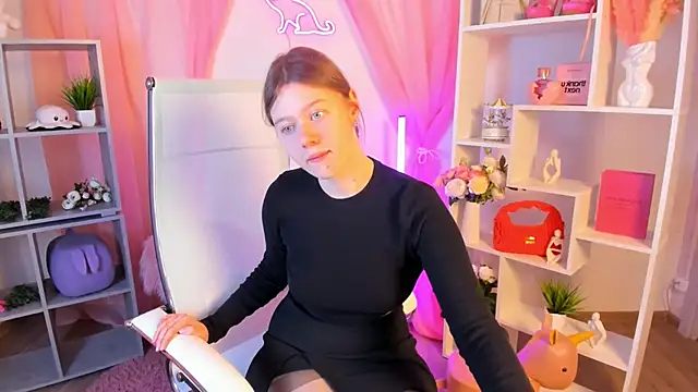 CelestineMauriac online show from February 15, 2026, 6:15 pm