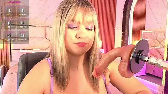 Liiahfontaine online show from June 23, 2026, 12:03 pm