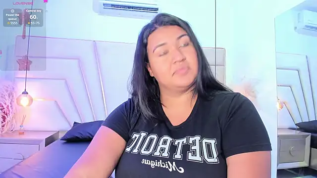 Dojaaiisha online show from May 8, 2026, 7:41 pm