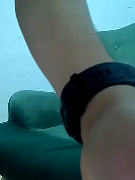 Snapshot of Ryzca chatting on February 20, 2026, 12:18 am Ryzca online show from February 20, 2026, 12:18 am