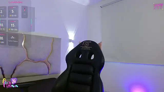 TINY TAY online show from February 16, 2026, 12:12 pm