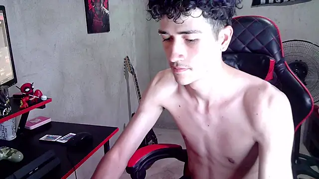 Snapshot of Johnny_cagee_ chatting on August 5, 2026, 9:17 pm Johnny cagee online show from August 5, 2026, 9:17 pm