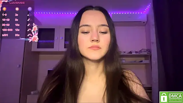 Kiaicatie online show from June 26, 2026, 2:43 pm