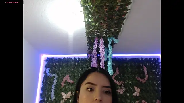 adara cute 69 online show from May 9, 2026, 2:11 pm