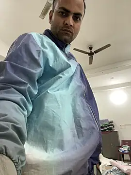 Snapshot of hardlysuck chatting on March 21, 2026, 2:31 pm hardlysuck online show from March 21, 2026, 2:31 pm