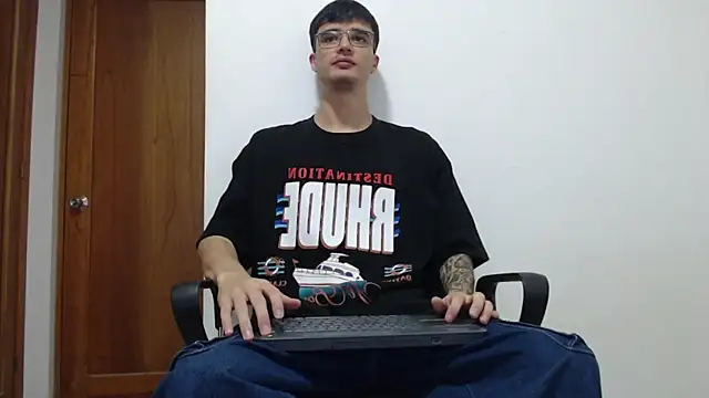 joseh0se online show from May 1, 2026, 8:02 pm
