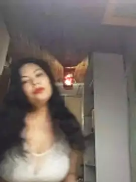 HotTatarka online show from February 5, 2026, 8:35 pm