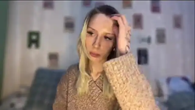 DellaCampbell online show from February 5, 2026, 2:43 pm