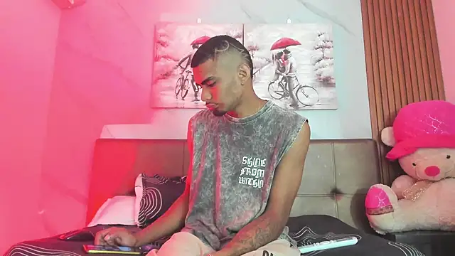 Rpoolrboy online show from April 22, 2026, 4:52 pm
