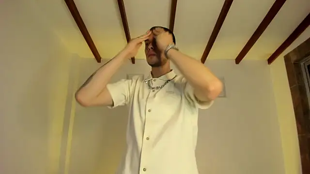 Snapshot of Vlad__night chatting on March 10, 2026, 4:06 am Vlad night online show from March 10, 2026, 4:06 am