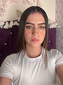 LunaaBlossom online show from January 31, 2026, 11:03 pm