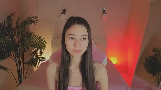 Nicole Brownie online show from June 4, 2026, 12:49 am