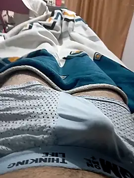 32juanfer online show from February 3, 2026, 1:37 am