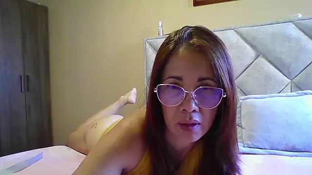 camila star10 online show from June 9, 2026, 12:17 pm