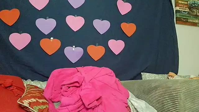 starandsky online show from February 14, 2026, 11:56 pm