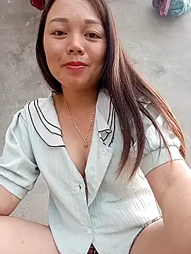 Rose-222 online show from May 4, 2026, 10:44 am