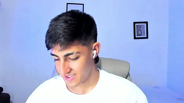 babyted272 online show from March 14, 2026, 5:24 am