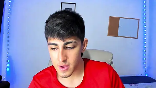 babyted272 online show from April 13, 2026, 8:25 pm