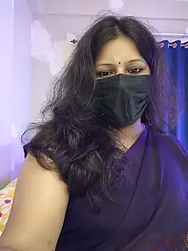 Snapshot of noty_girl2 chatting on July 9, 2026, 9:13 am noty girl2 online show from July 9, 2026, 9:13 am