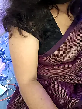 Snapshot of noty_girl2 chatting on August 3, 2026, 1:59 am noty girl2 online show from August 3, 2026, 1:59 am