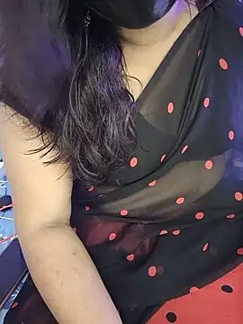 Snapshot of noty_girl2 chatting on August 3, 2026, 9:59 am noty girl2 online show from August 3, 2026, 9:59 am