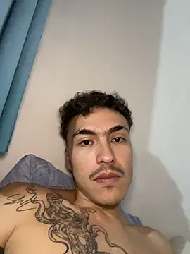 vanilla Kush online show from May 7, 2026, 5:13 am