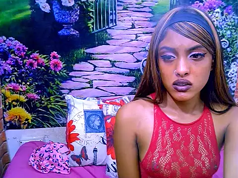 Snapshot of IndianPretty14u2Luv chatting on July 28, 2026, 6:20 am IndianPretty14u2Luv online show from July 28, 2026, 6:20 am