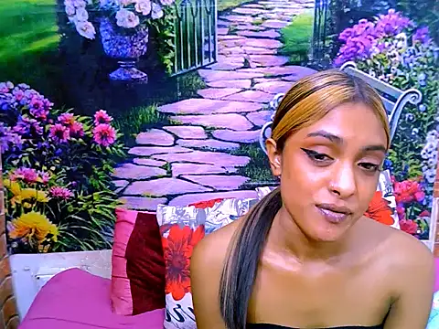Snapshot of IndianPretty14u2Luv chatting on July 28, 2026, 7:39 pm IndianPretty14u2Luv online show from July 28, 2026, 7:39 pm