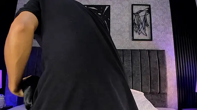 bliinkii and luka  online show from February 2, 2026, 2:49 pm