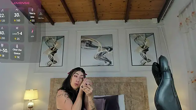 hanna daze online show from March 23, 2026, 3:32 am