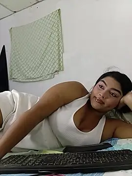 angela sex x online show from March 10, 2026, 1:32 am