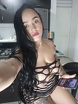 eliclasss online show from July 12, 2026, 7:05 pm