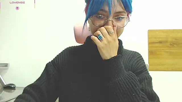 Snapshot of lilith_rr chatting on May 1, 2026, 3:11 am lilith rr online show from May 1, 2026, 3:11 am